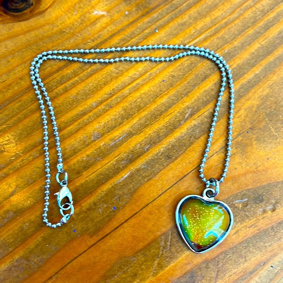 “Mood” necklace.  Vintage , rare and hard to find - Picture 1 of 2